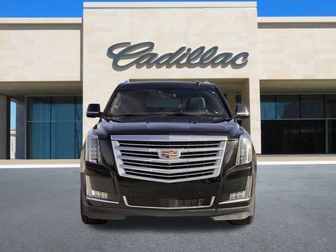 Used 2020 Cadillac Escalade ESV Platinum image 7