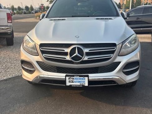 Used 2016 Mercedes-Benz GLE 350 4MATIC image 2