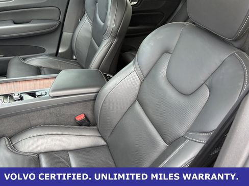 Certified 2023 Volvo XC60 B5 Ultimate w/ Climate Package image 27