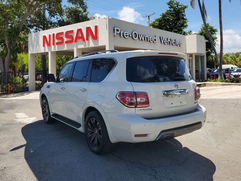 Used 2020 Nissan Armada Platinum w/ Captain's Chairs Package image 6