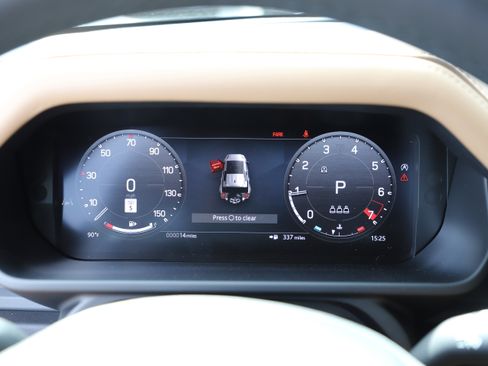 New 2026 Land Rover Defender 110 X-Dynamic SE AWD/4WD image 23