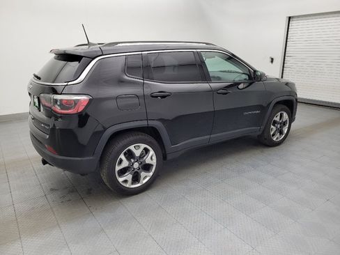 Used 2018 Jeep Compass Limited w/ Navigation Group AWD/4WD image 10