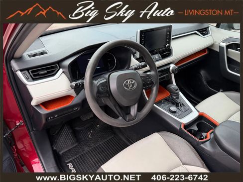 Used 2019 Toyota RAV4 Adventure image 13