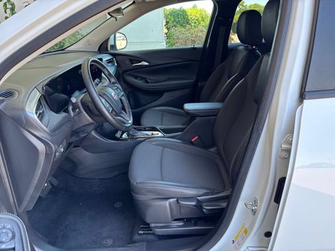 Used 2025 Buick Encore GX Preferred FWD image 27