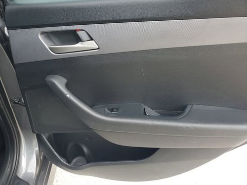 Used 2019 Hyundai Sonata SE image 40