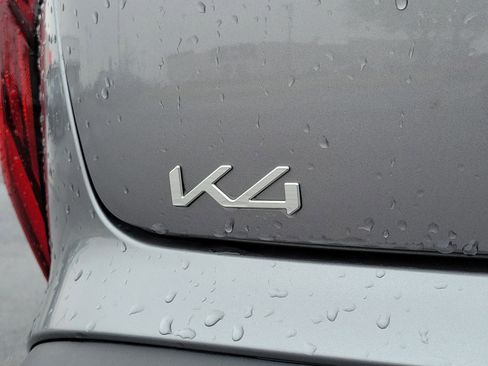 Used 2025 Kia K4 LXS image 6