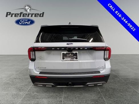 Used 2026 Ford Explorer Active w/ Active Comfort Package image 23