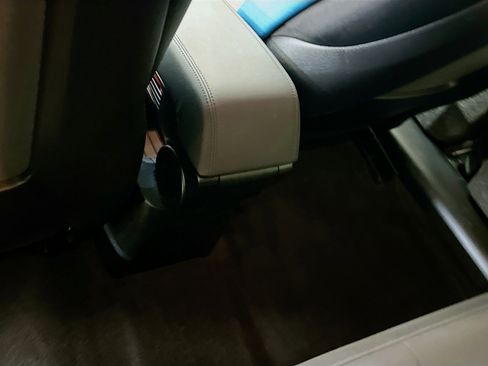 Used 2021 BMW i3 image 28