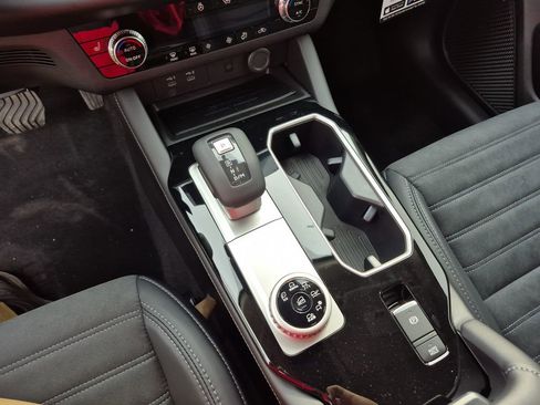New 2026 Mitsubishi Outlander SE AWD/4WD image 38