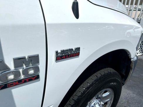 Used 2017 RAM 3500 Tradesman w/ Chrome Appearance Group image 33