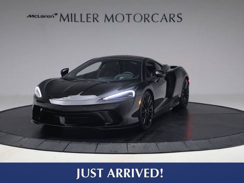 Used 2023 McLaren GT RWD image 1
