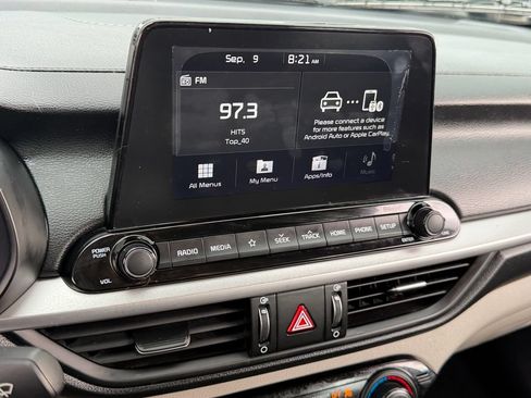 Used 2019 Kia Forte LXS FWD image 20
