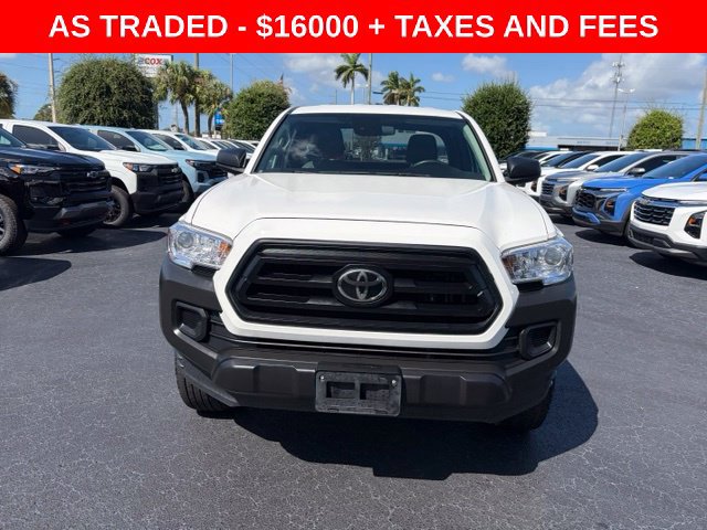 Used 2022 Toyota Tacoma SR RWD image 2