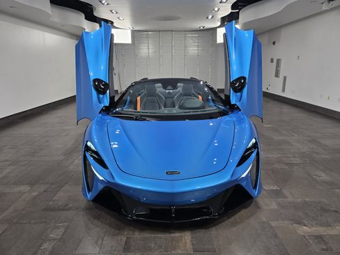 New 2026 McLaren Artura Spider image 26