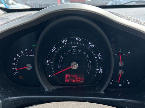 Used 2011 Kia Sportage EX w/ Premium Pkg w/Leather Seats image 19