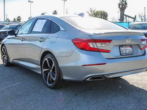Used 2018 Honda Accord Sport image 7