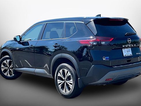 Used 2023 Nissan Rogue SV AWD/4WD image 11