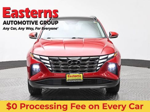 Used 2023 Hyundai Tucson Limited AWD/4WD image 2