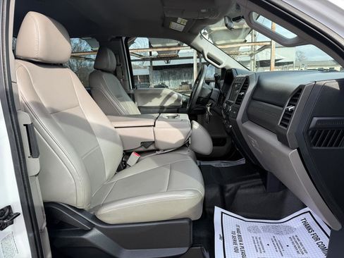 Used 2017 Ford F350 XL image 19