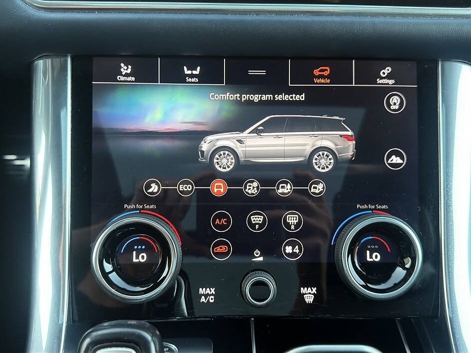 Used 2018 Land Rover Range Rover Sport HSE Dynamic AWD/4WD image 15