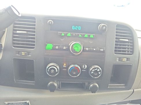 Used 2013 Chevrolet Silverado 3500 W/T RWD image 28