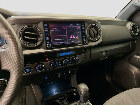 Used 2023 Toyota Tacoma TRD Off-Road image 26