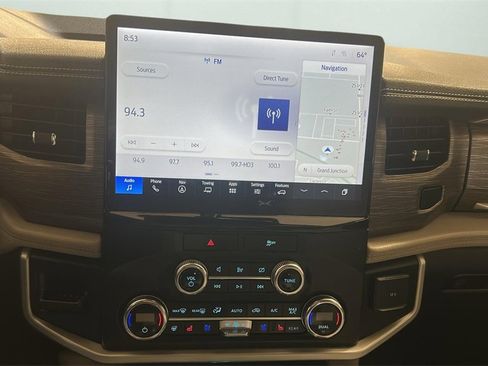 Used 2023 Ford Expedition Max Limited image 10