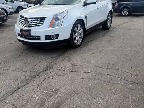 Used 2015 Cadillac SRX Performance w/ Driver Awareness Package AWD/4WD image 4