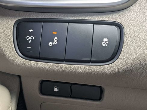 Used 2020 Kia Sorento LX w/ LX I4 Convenience Package FWD image 26