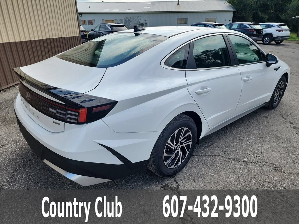 New 2026 Hyundai Sonata Blue FWD image 8