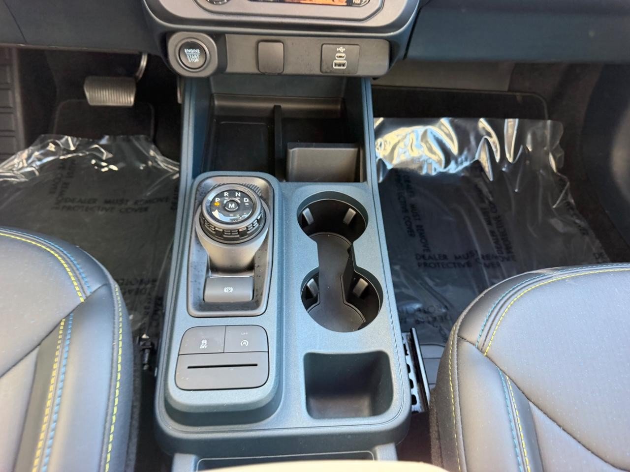 Certified 2025 Ford Maverick Lobo AWD/4WD image 17