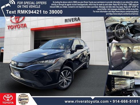 Used 2022 Toyota Venza LE image 1