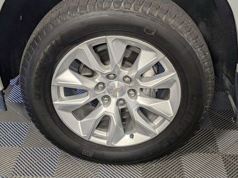 Used 2023 Chevrolet Silverado 1500 Custom RWD image 8