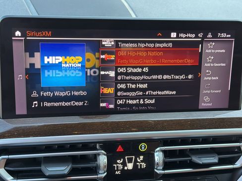 Used 2024 BMW X3 sDrive30i w/ Premium Package image 22