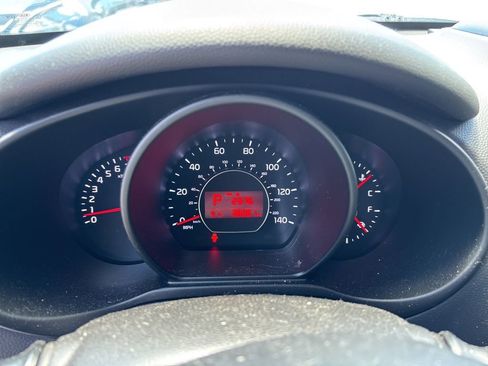 Used 2016 Kia Soul image 6