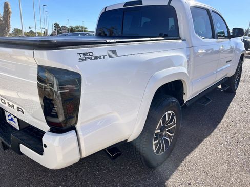 Used 2021 Toyota Tacoma TRD Sport image 13