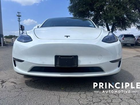 Used 2022 Tesla Model Y Performance AWD/4WD image 3