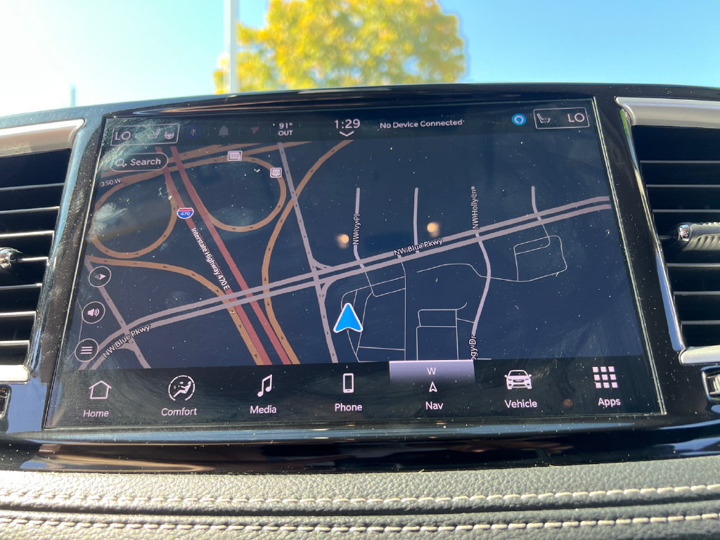 Used 2024 Chrysler Pacifica Limited FWD image 29