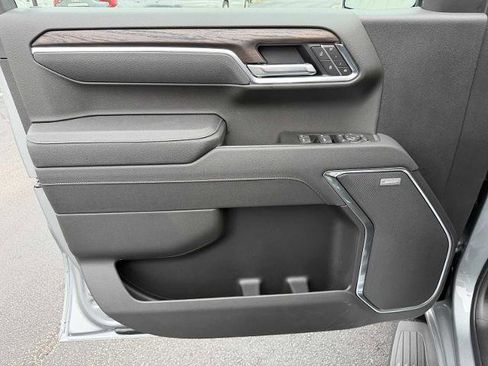 New 2026 GMC Sierra 1500 SLT w/ SLT Premium Plus Package image 18