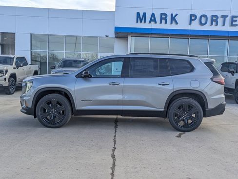 New 2026 GMC Acadia Elevation w/ Black Edition image 9