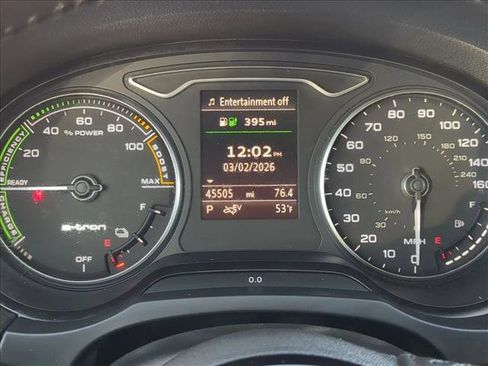 Used 2017 Audi A3 e-tron Premium image 14