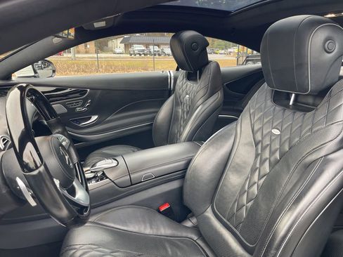 Used 2018 Mercedes-Benz S 560 4MATIC Coupe image 24