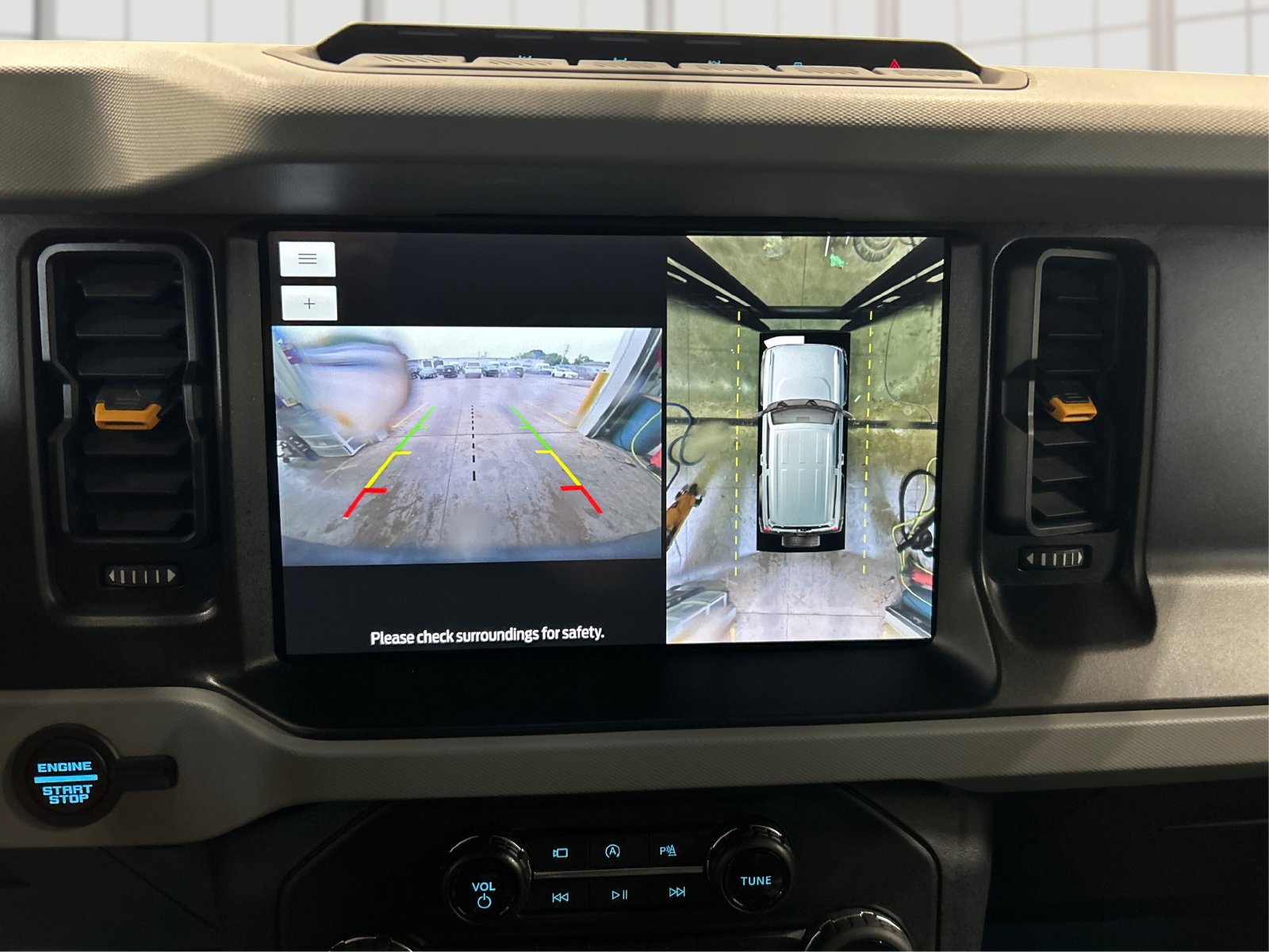 Used 2022 Ford Bronco Badlands AWD/4WD image 25