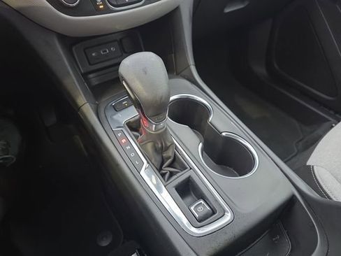 Used 2024 Chevrolet Equinox LS AWD/4WD image 19