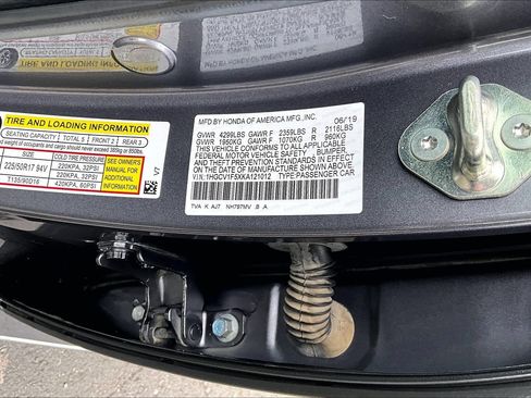 Used 2019 Honda Accord EX-L image 17