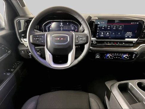 Certified 2024 GMC Sierra 1500 Elevation AWD/4WD image 6