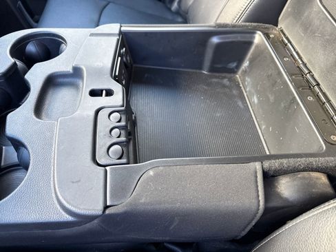 Used 2017 RAM 1500 Laramie image 26