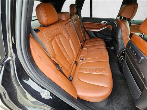 Used 2022 BMW X5 sDrive40i w/ M Sport Package RWD image 18
