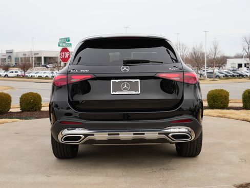 New 2026 Mercedes-Benz GLC 300 4MATIC image 6