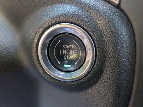 Used 2019 GMC Sierra 1500 SLT w/ SLT Premium Package AWD/4WD image 20